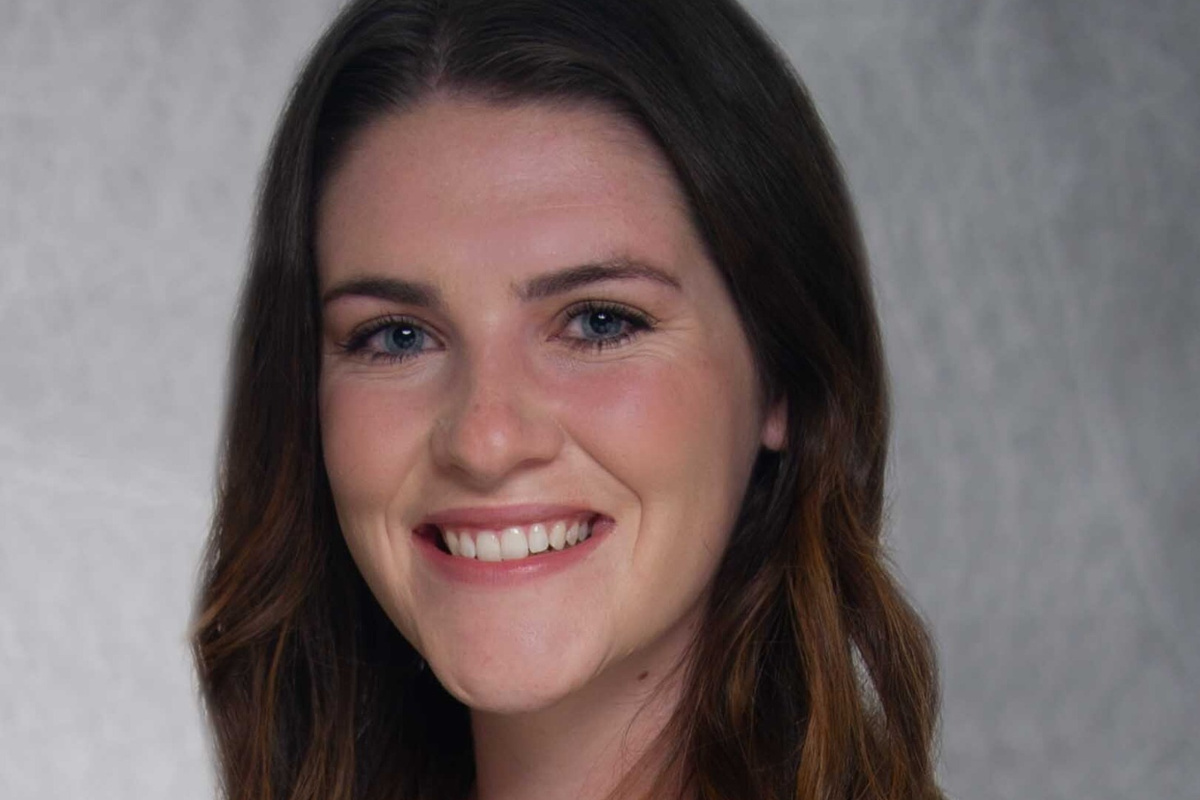 Rebecca-DeHority-headshot